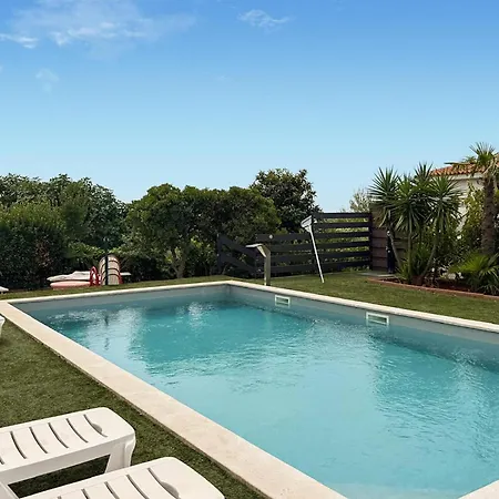 1 Bedroom Stunning In *